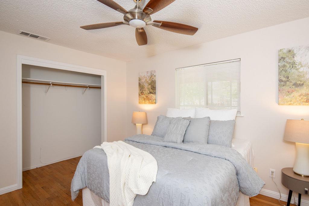 2034 Coley Ave, Escalon, CA 95320