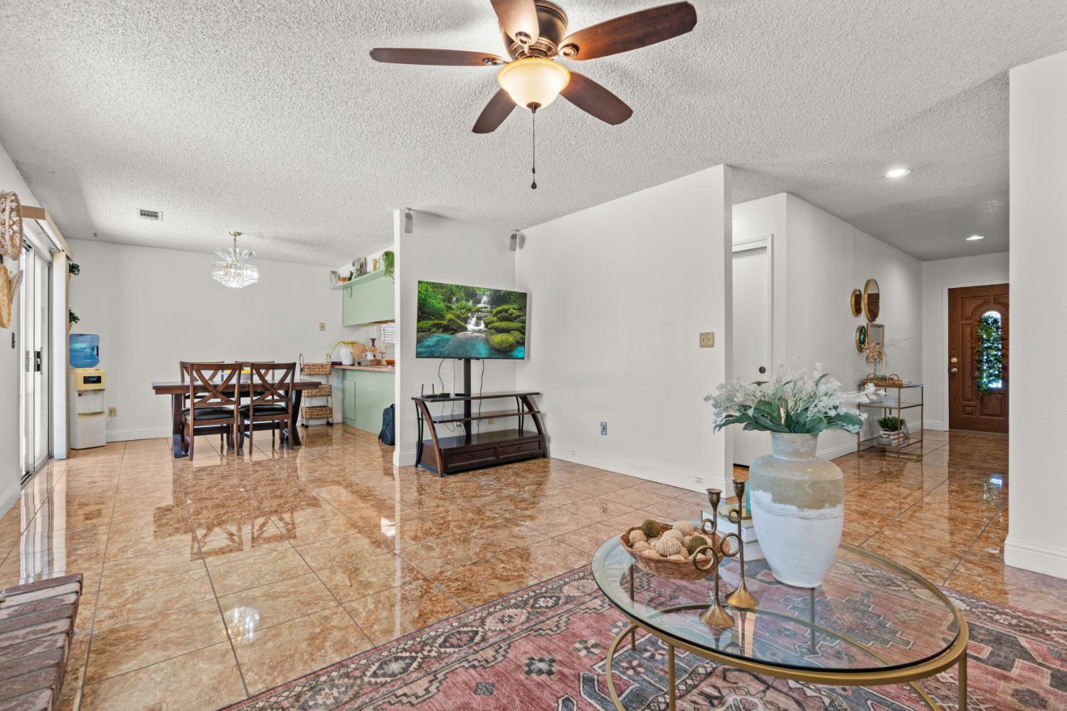 1044 Fruitbasket Ln, Livingston, CA 95334