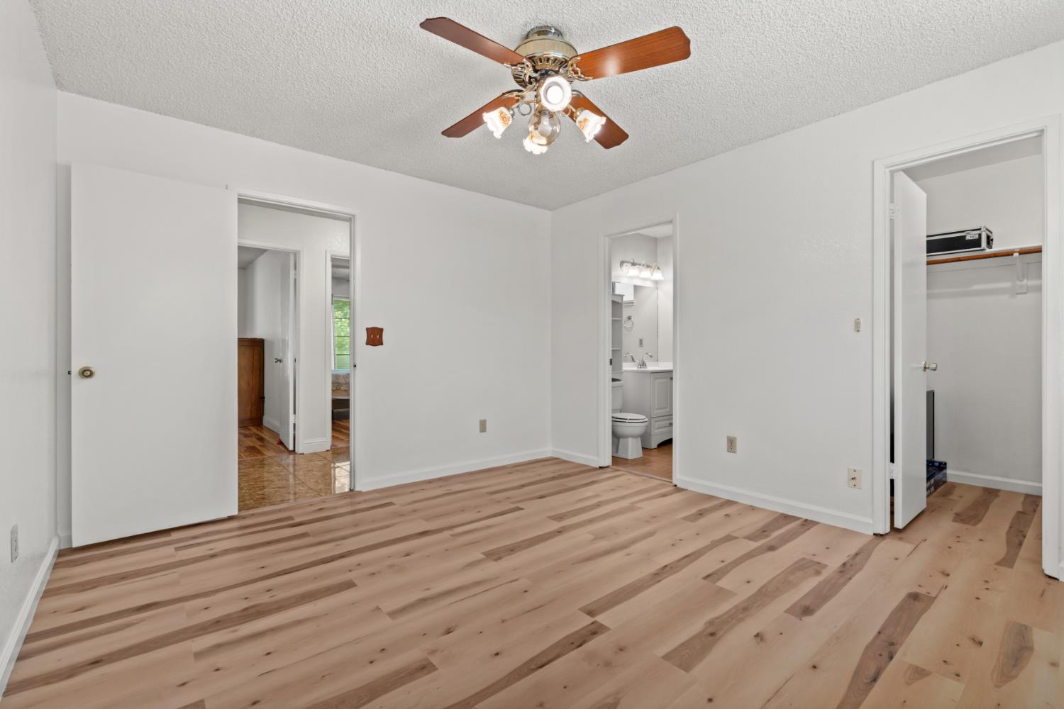 1044 Fruitbasket Ln, Livingston, CA 95334