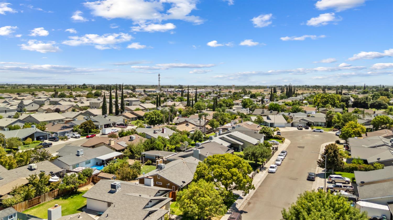 1044 Fruitbasket Ln, Livingston, CA 95334