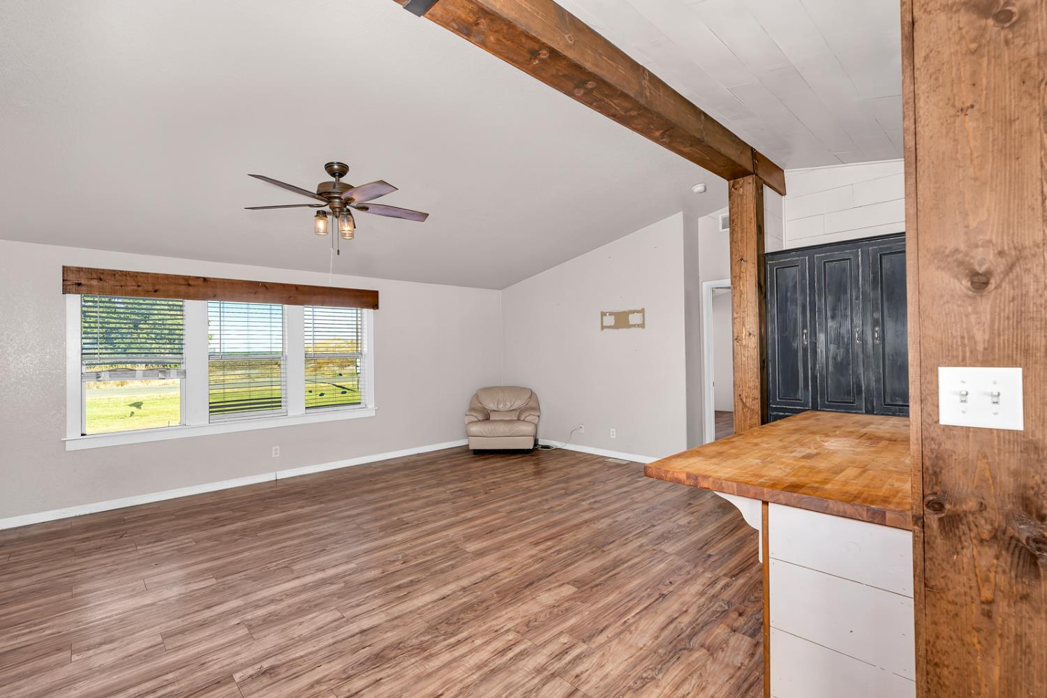 17568 Clement Ave, Dos Palos, CA 93620