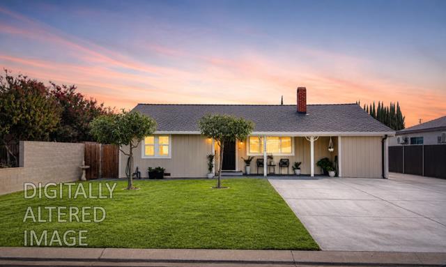 1234 Stanislaus St, Escalon, CA 95320