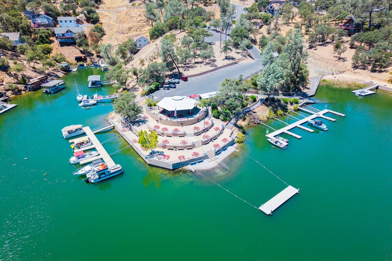 147 Arrowhead St, Copperopolis, CA 95228