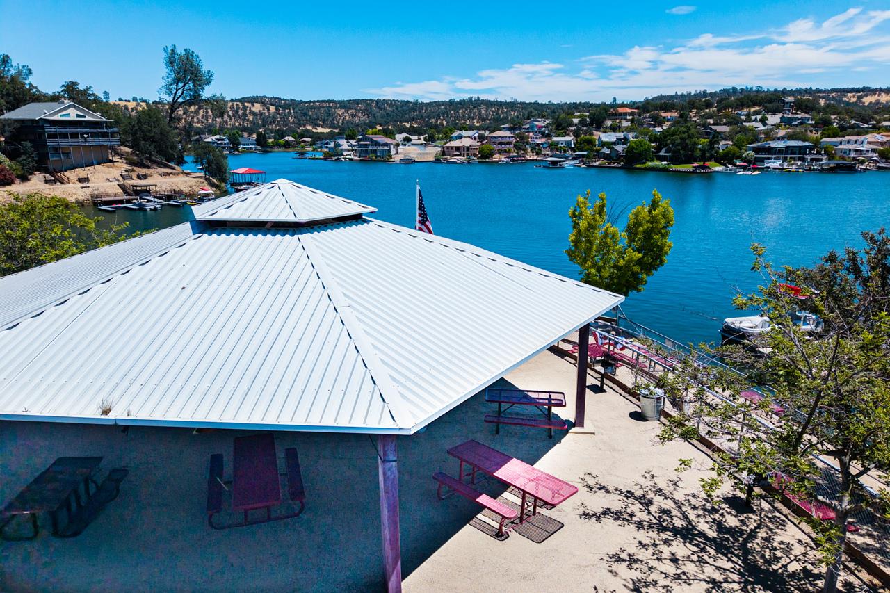147 Arrowhead St, Copperopolis, CA 95228