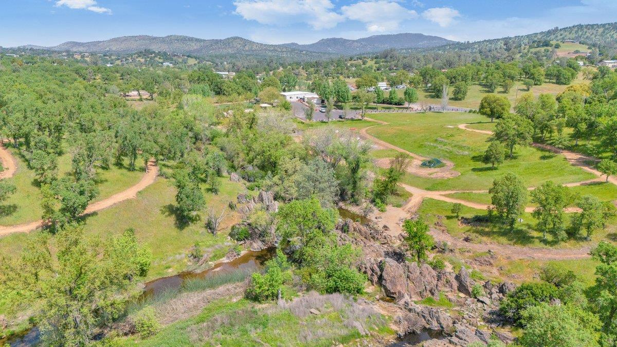 147 Arrowhead St, Copperopolis, CA 95228