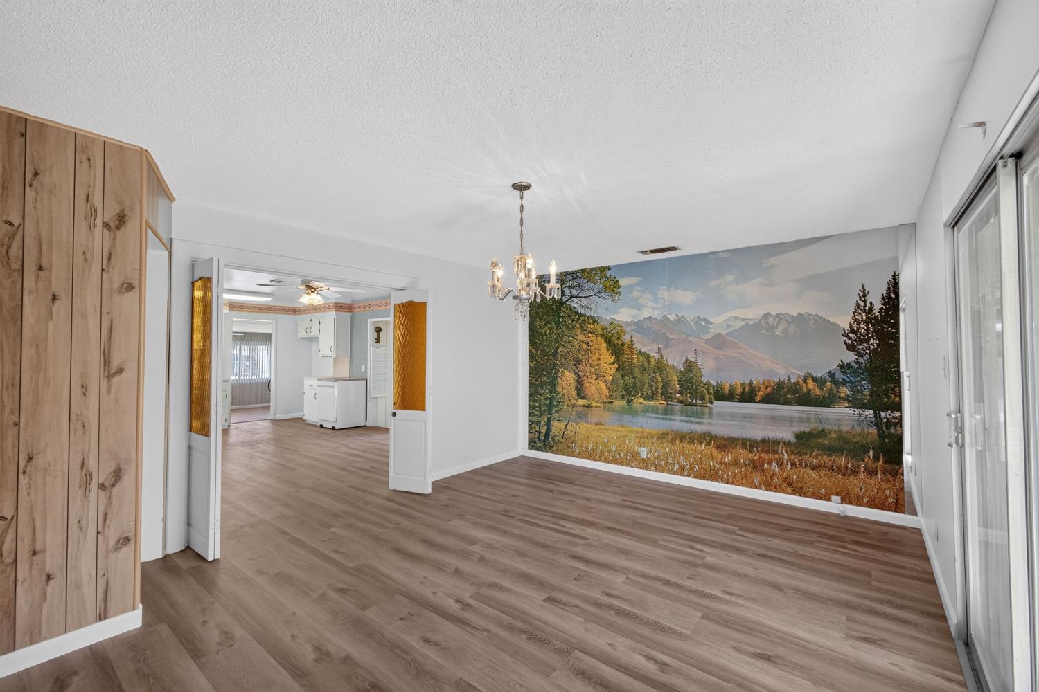 1163 Santa Lea St, Los Banos, CA 93635