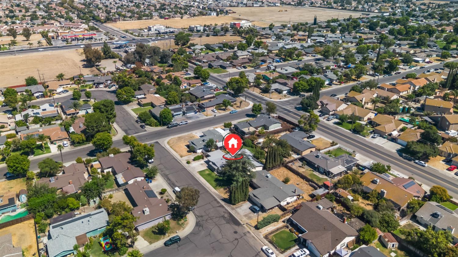 1163 Santa Lea St, Los Banos, CA 93635