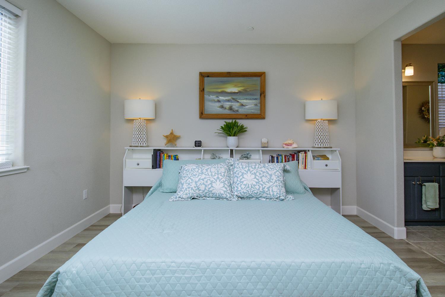 484 Pinehurst St, Manteca, CA 95336