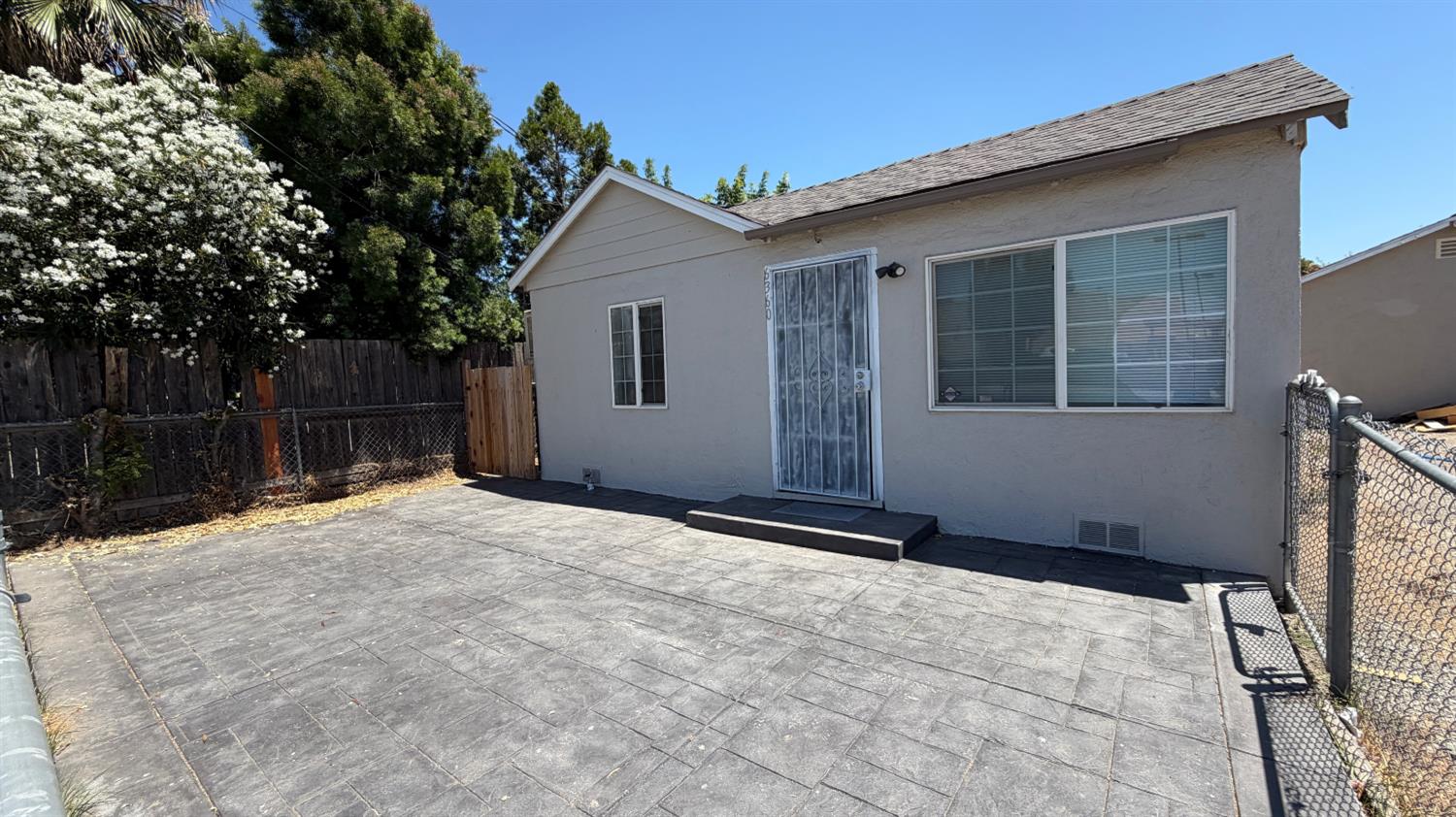 6360 Jackson Ave, Riverbank, CA 95367