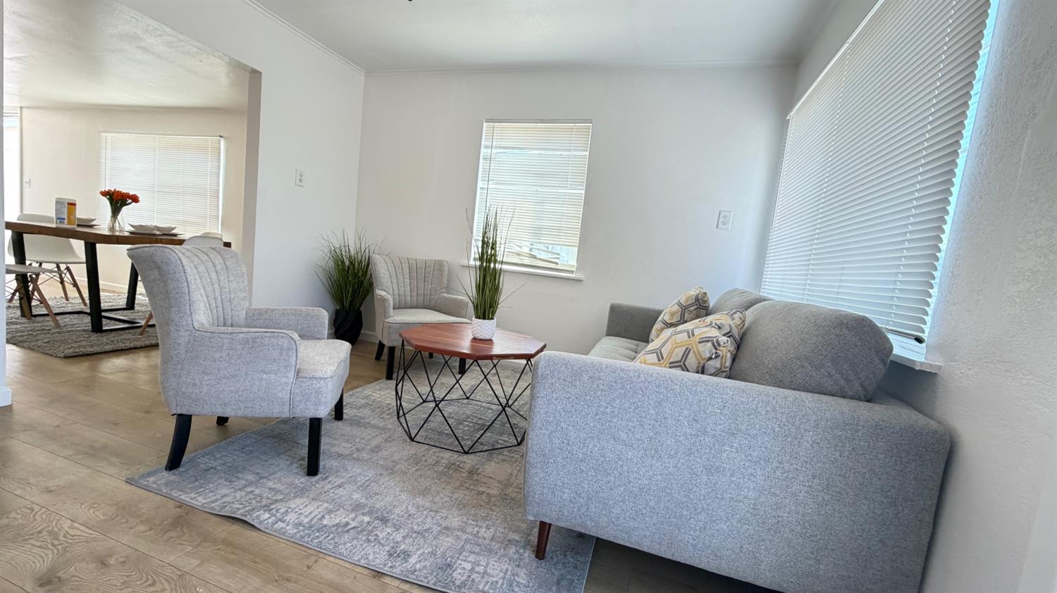 6360 Jackson Ave, Riverbank, CA 95367