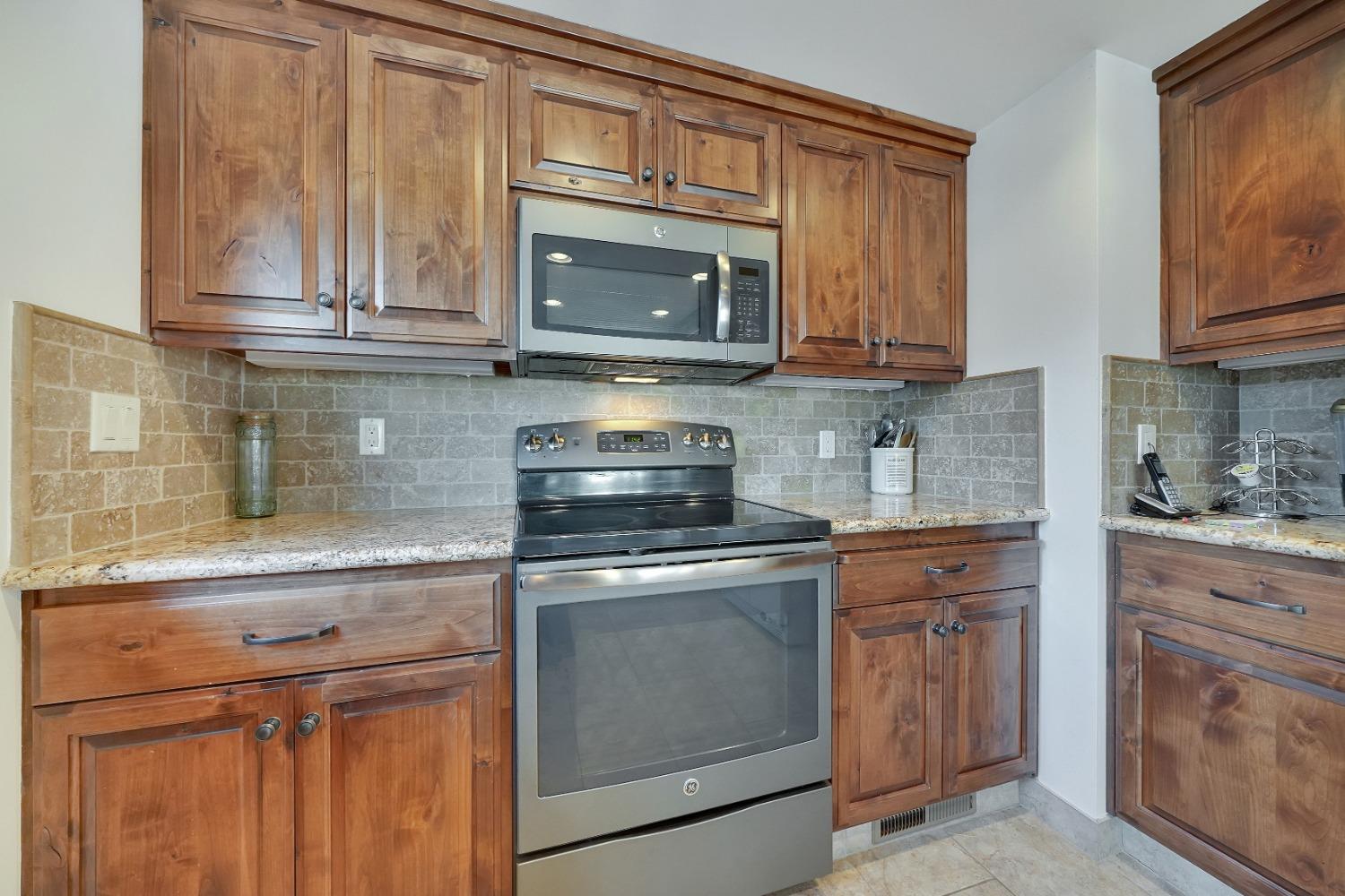 743 Sandy Bar Dr, Copperopolis, CA 95228