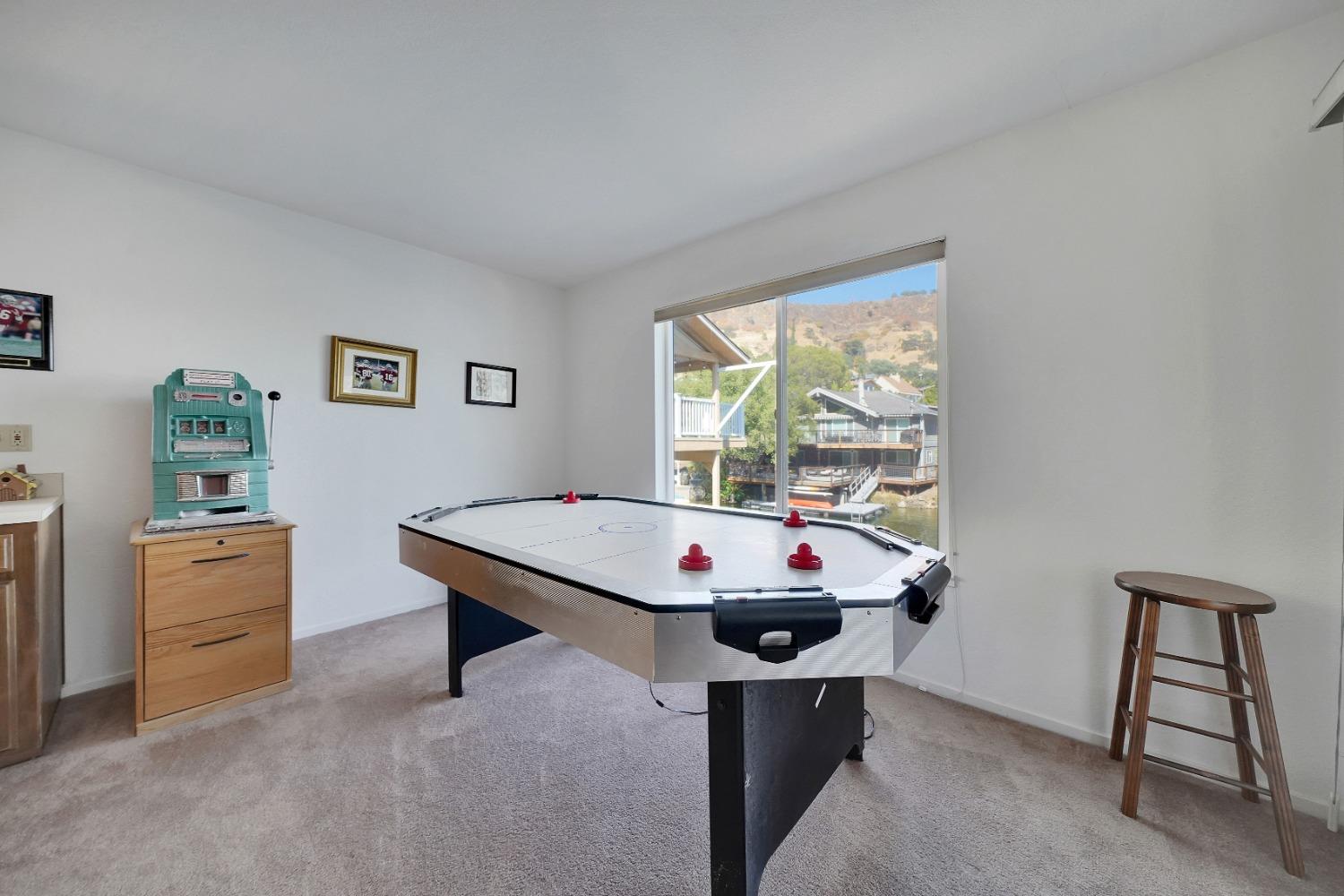 743 Sandy Bar Dr, Copperopolis, CA 95228