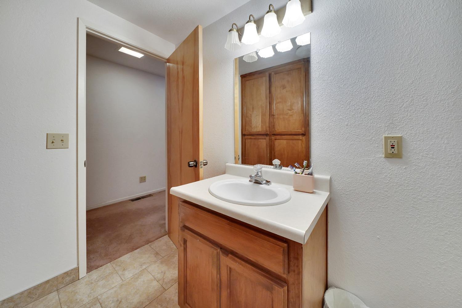 743 Sandy Bar Dr, Copperopolis, CA 95228