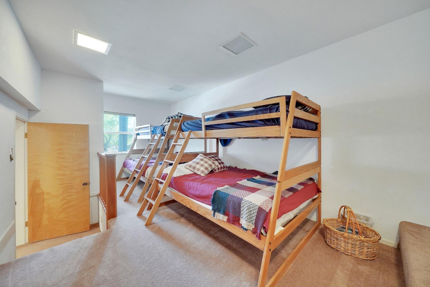 743 Sandy Bar Dr, Copperopolis, CA 95228