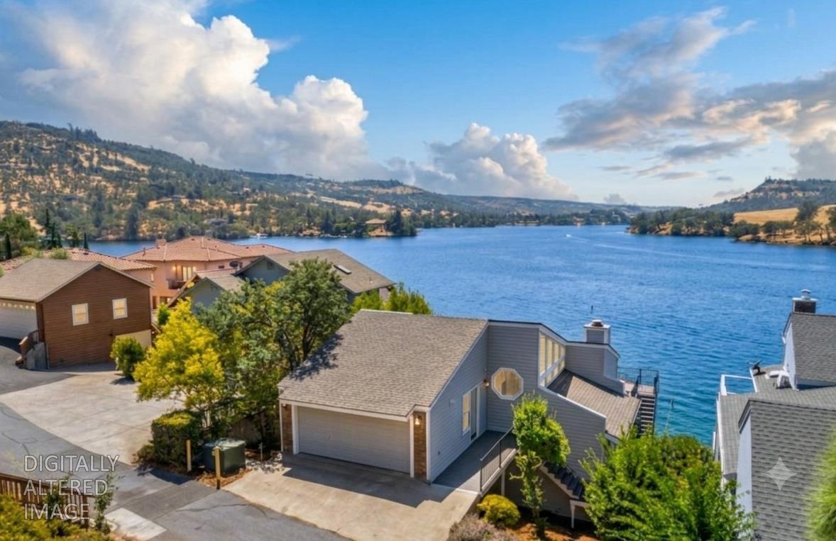 816 Foothill Rd, Copperopolis, CA 95228