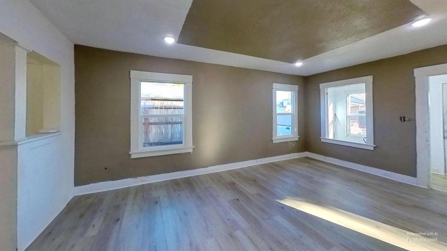 751 Nevada St, Manteca, CA 95337