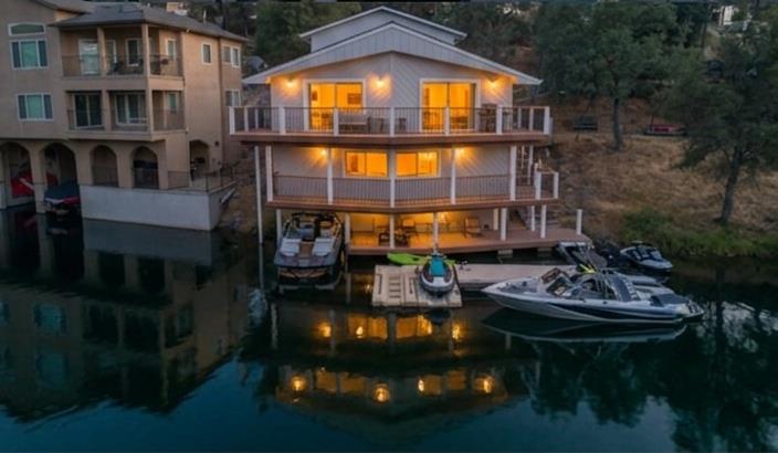 678 Bret Harte Dr #426, Copperopolis, CA 95228
