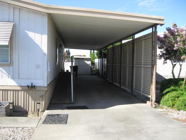 1400 N Tully #57, Turlock, CA 95380