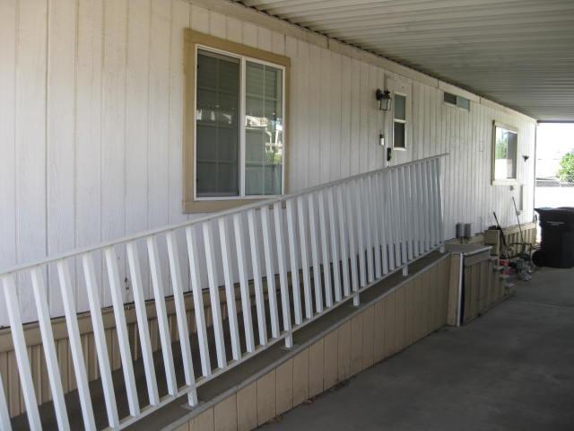1400 N Tully #57, Turlock, CA 95380
