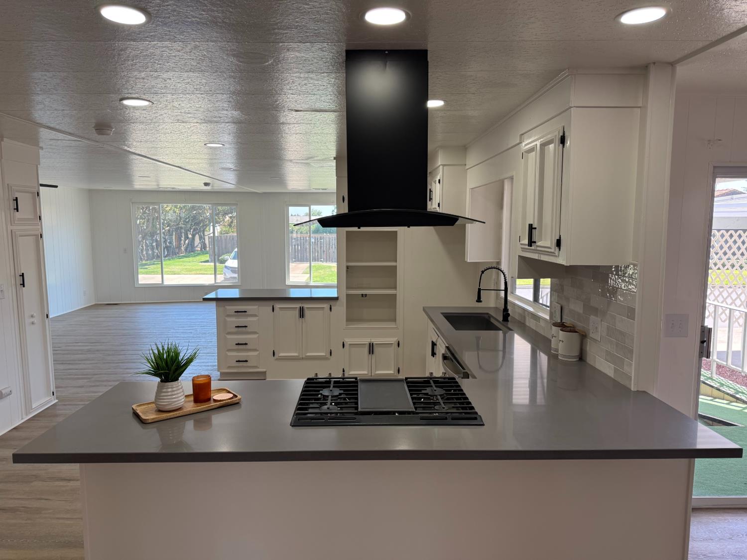 2240 Golden Oak Ln #3, Merced, CA 95341