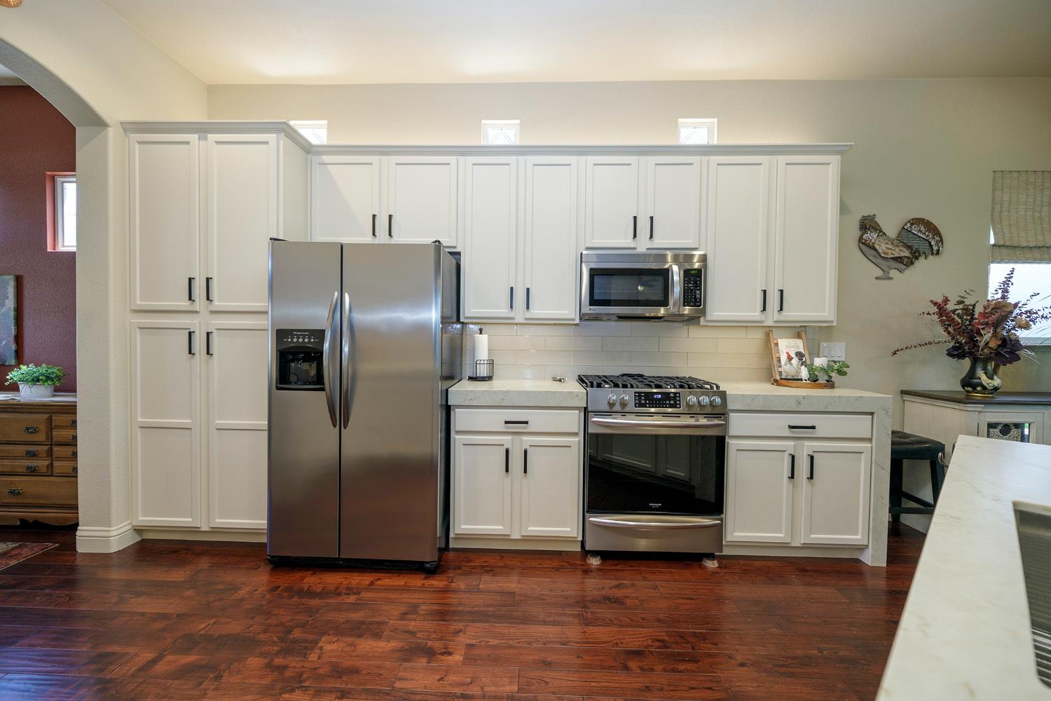 3224 Clearview Ct, Modesto, CA 95355