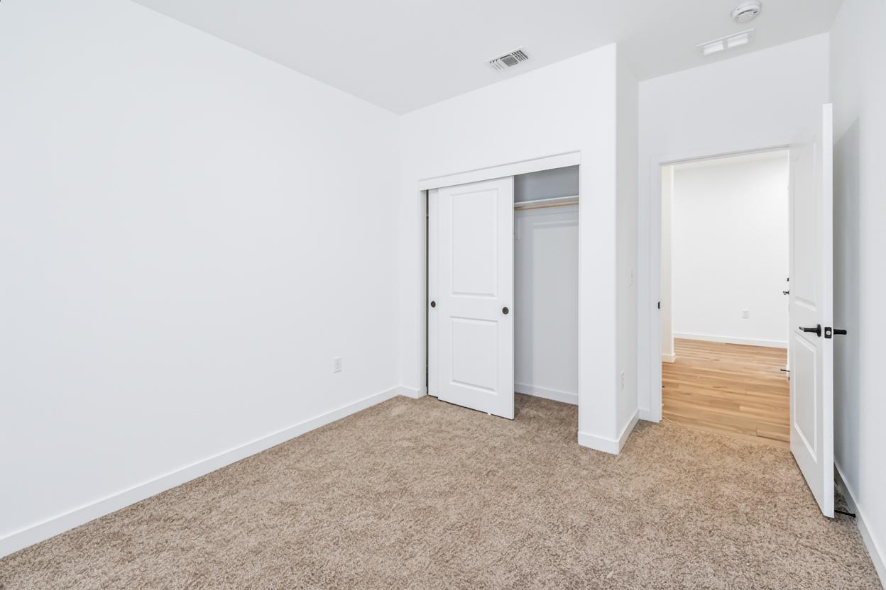 617 Victoria Ave #201, Chowchilla, CA 93610