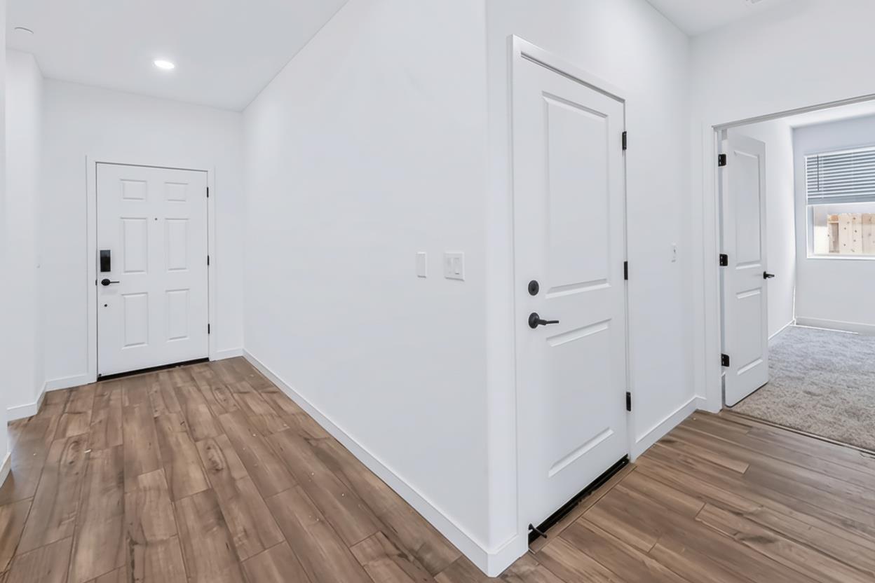 617 Victoria Ave #201, Chowchilla, CA 93610