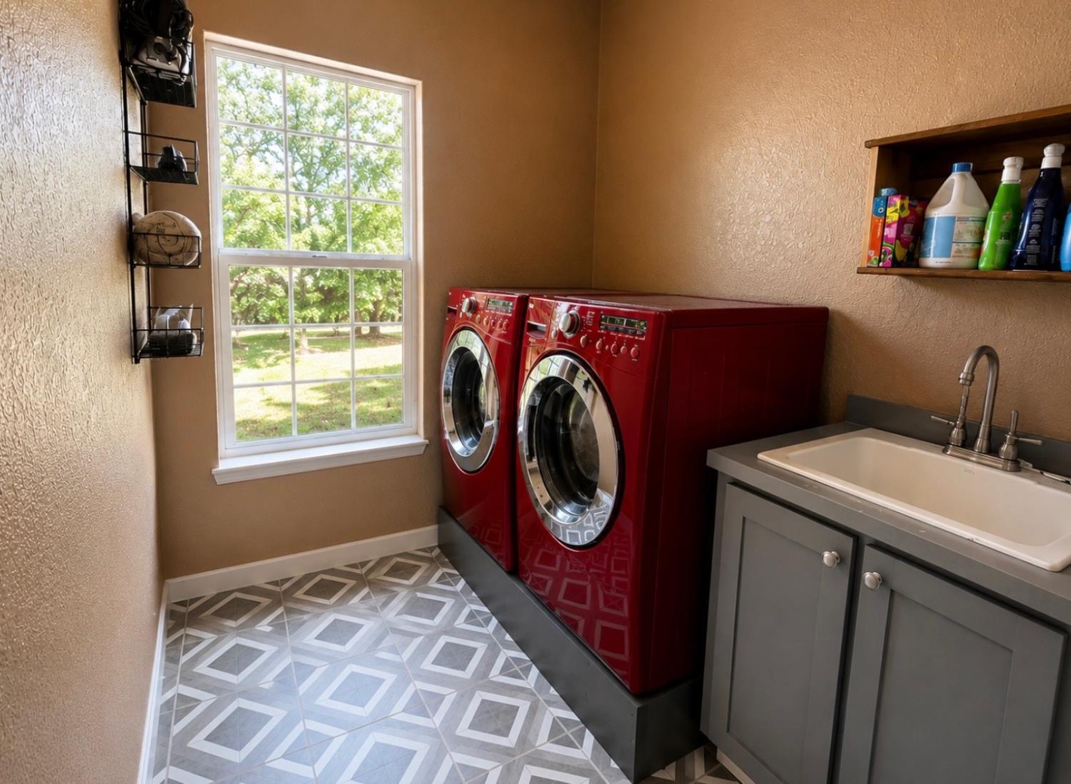 4757 La Grange Rd, La Grange, CA 95329