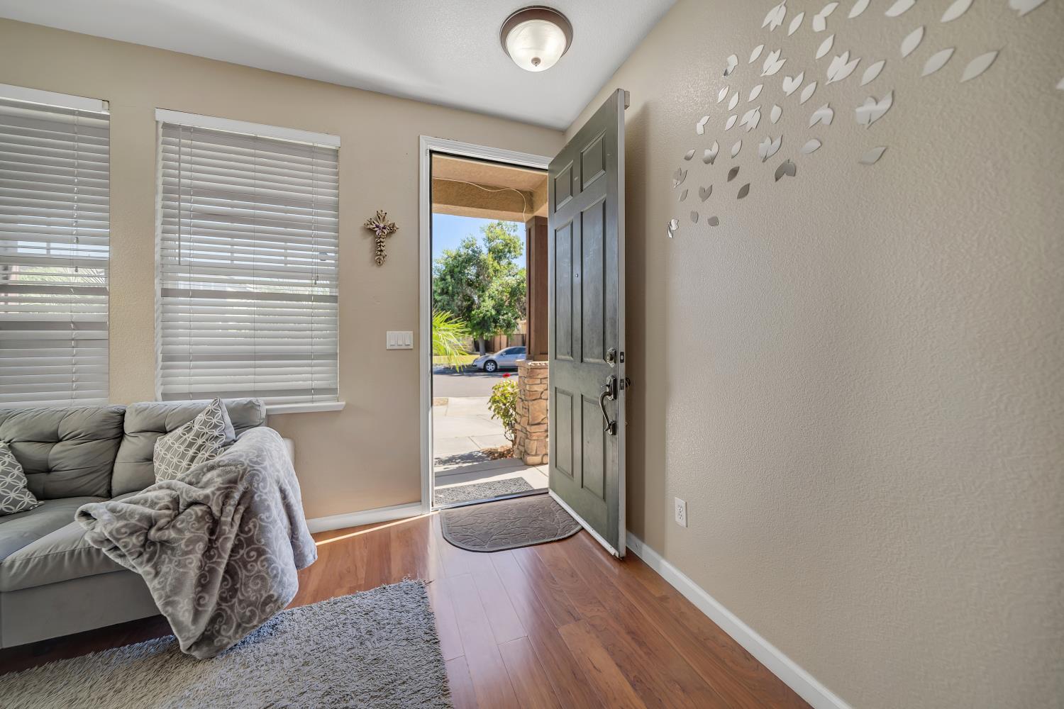 3531 FALLVIEW Ave, Ceres, CA 95307