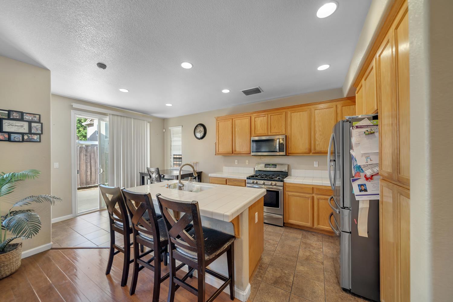3531 FALLVIEW Ave, Ceres, CA 95307