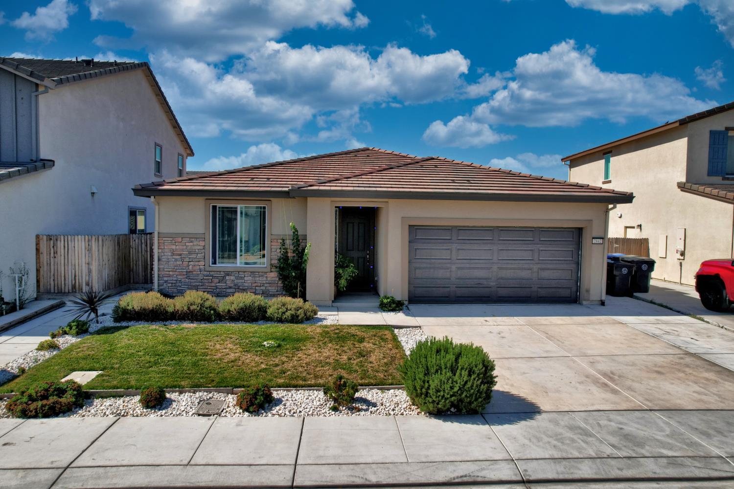 2842 Pixley Ct, Manteca, CA 95337