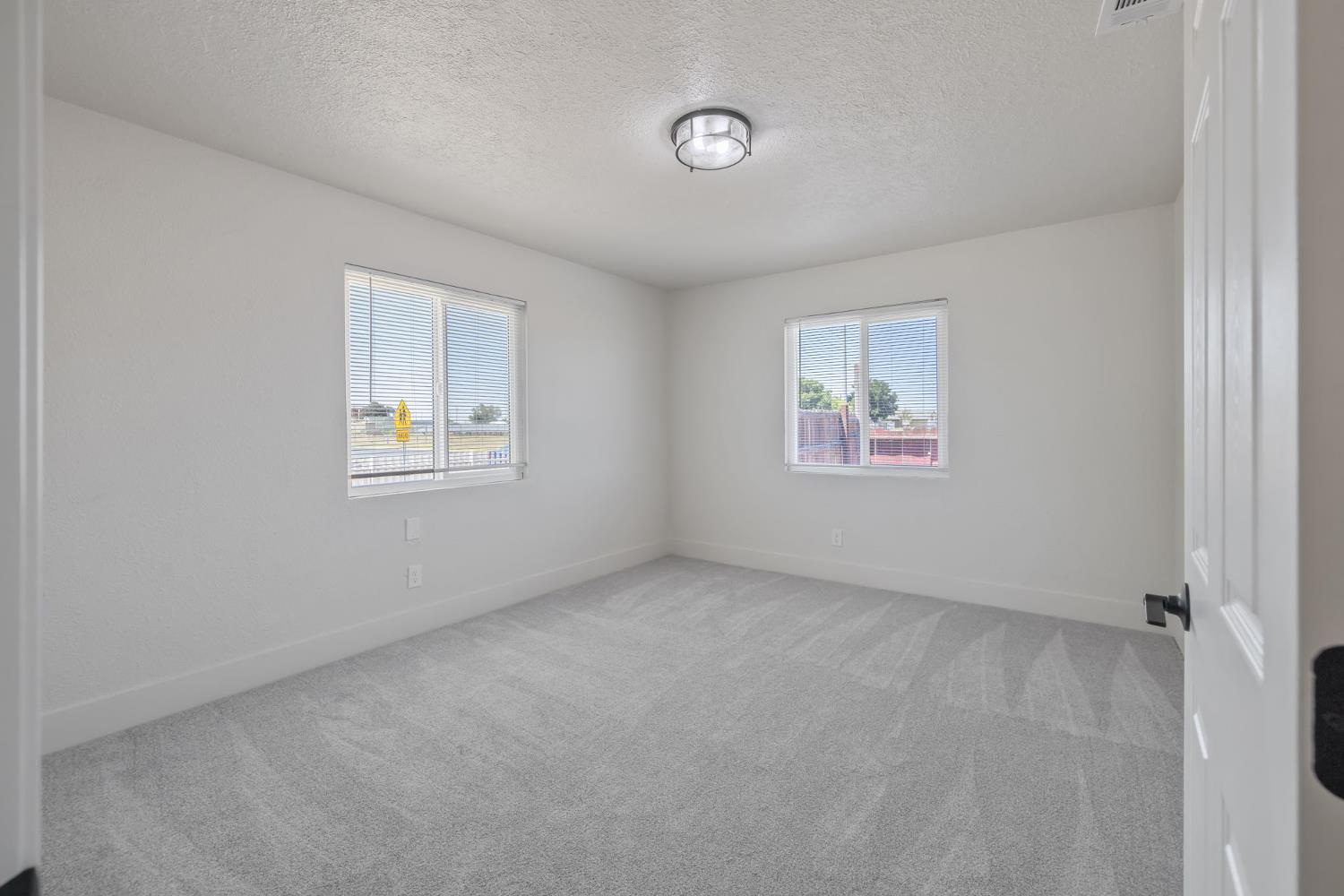 19415 Empire St, Stratford, CA 93263