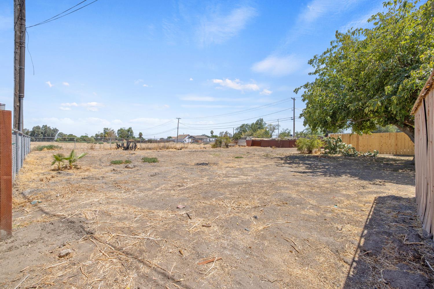 19415 Empire St, Stratford, CA 93263