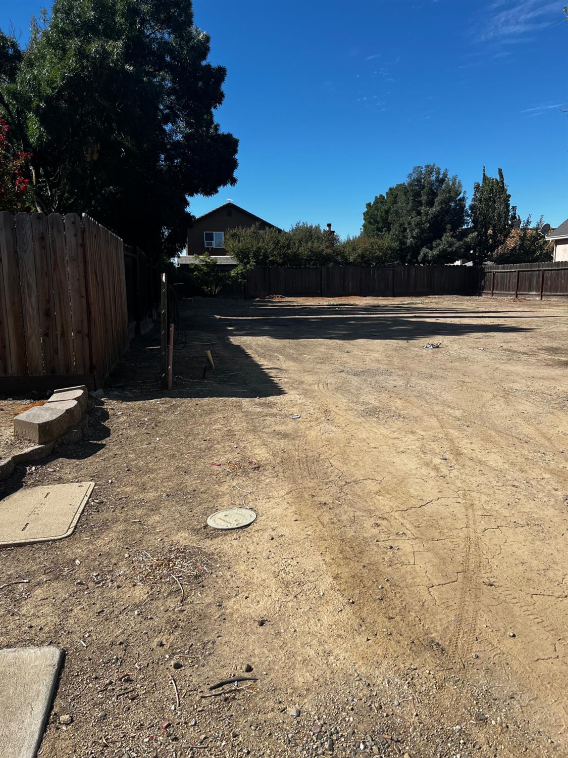 730 Arbor Pointe Ave, Gustine, CA 95322