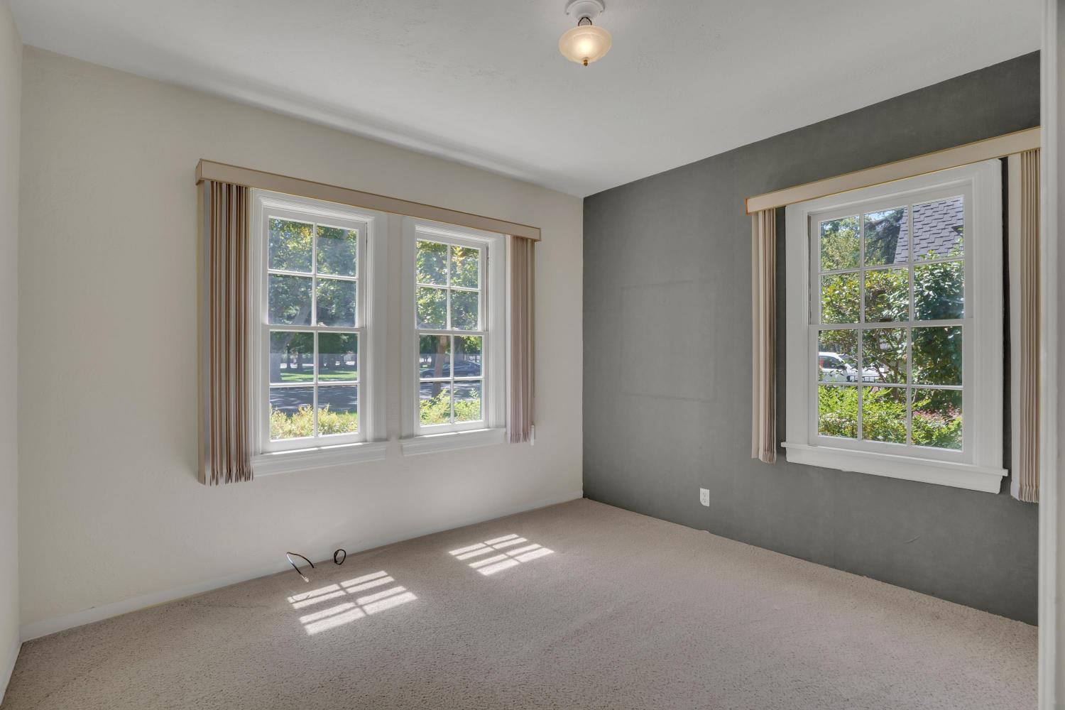 1121 Yosemite St, Turlock, CA 95380