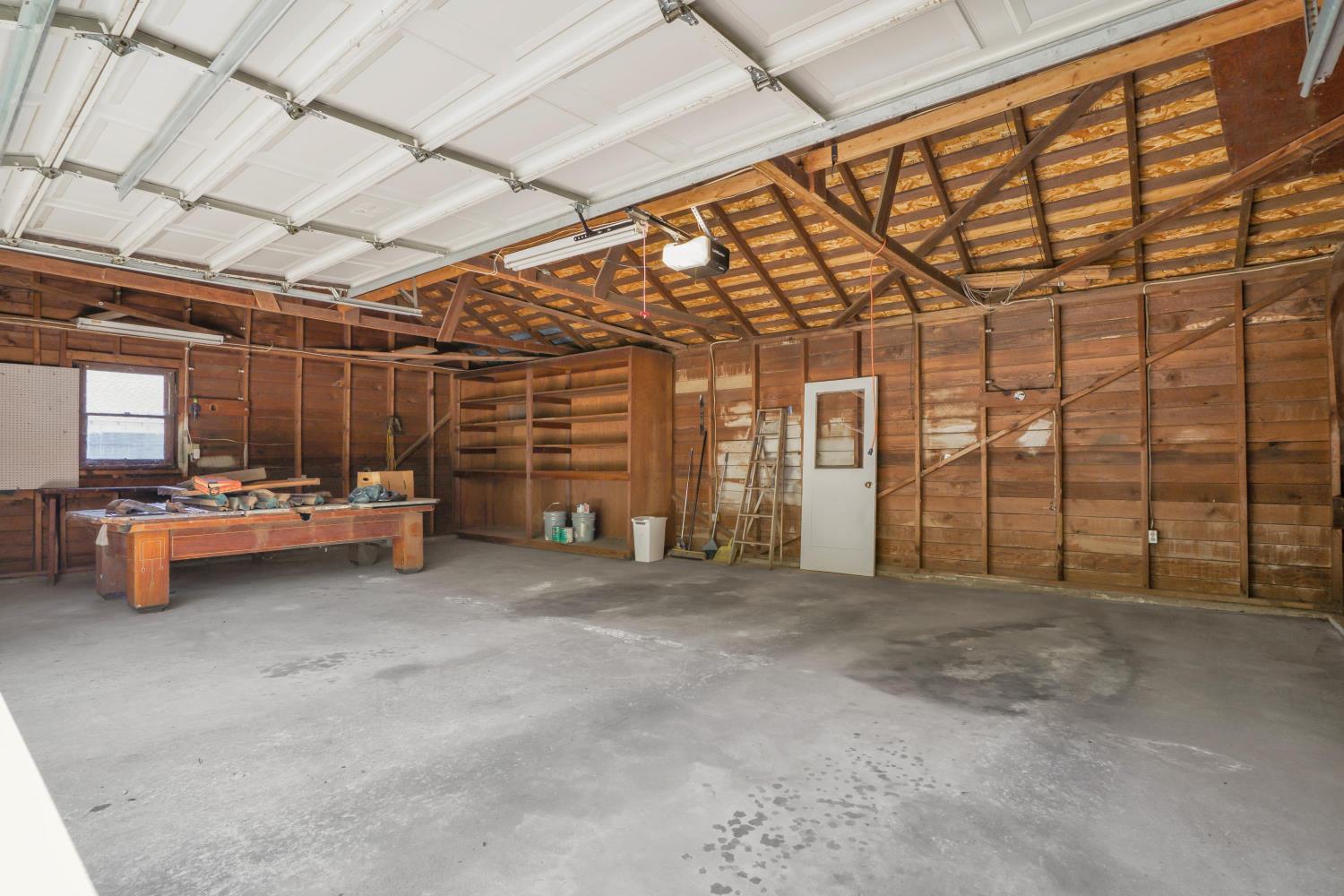 1121 Yosemite St, Turlock, CA 95380