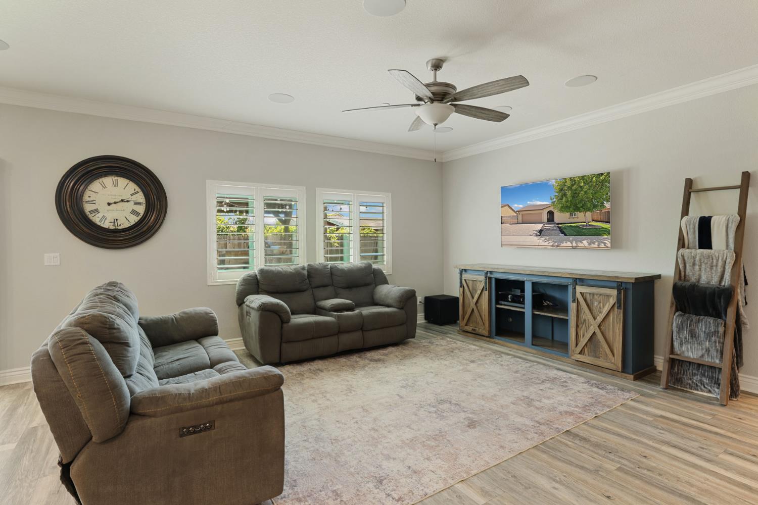 428 Pendragon, Manteca, CA 95337