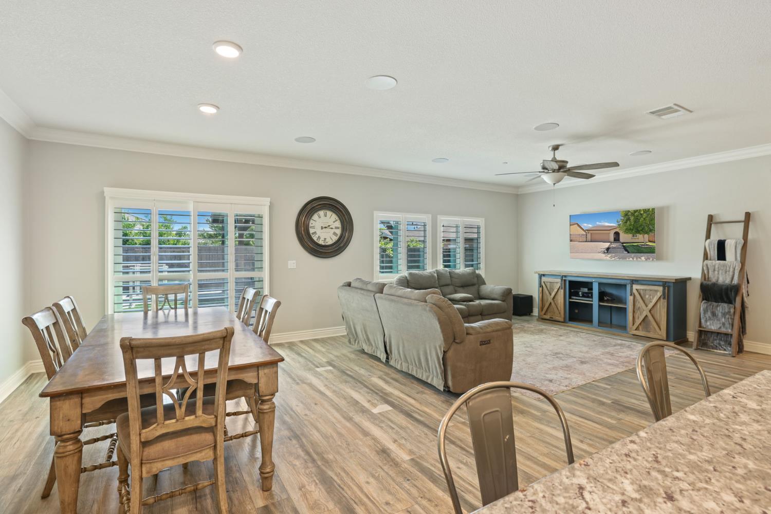428 Pendragon, Manteca, CA 95337