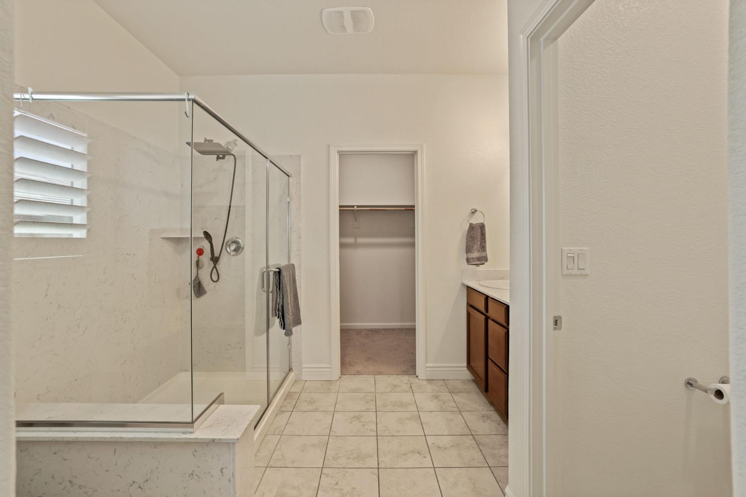 428 Pendragon, Manteca, CA 95337
