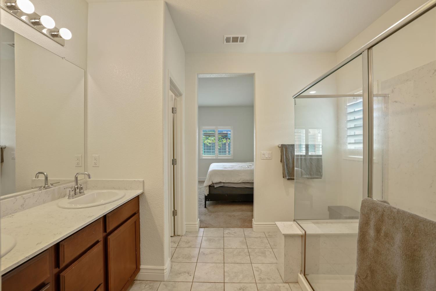428 Pendragon, Manteca, CA 95337