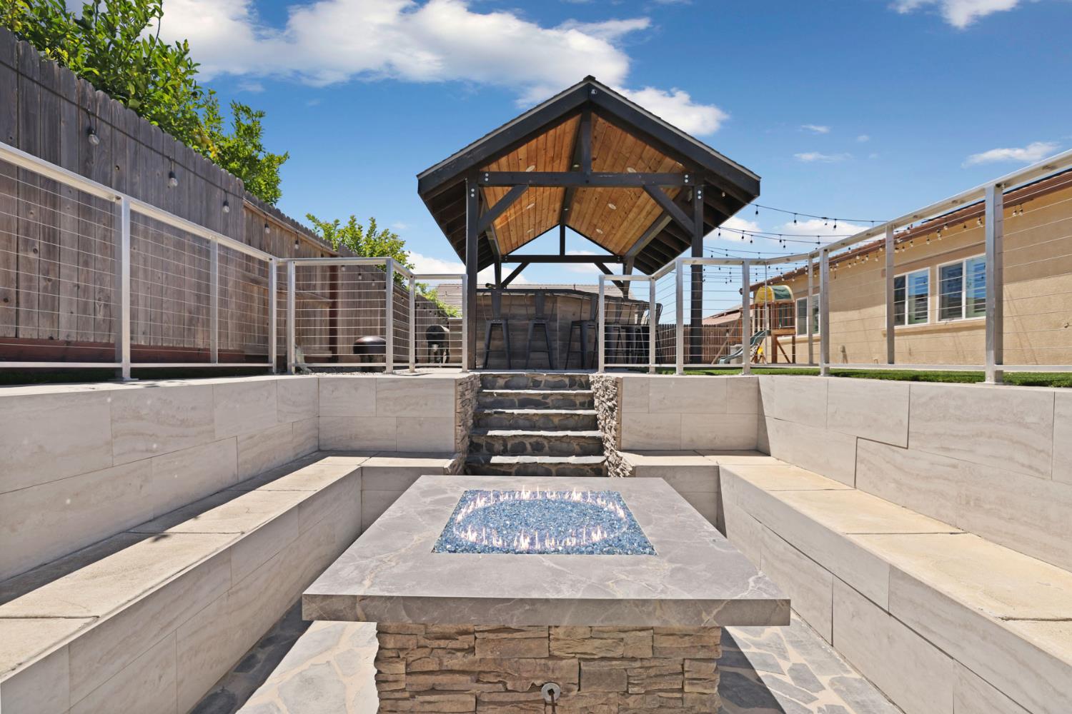 428 Pendragon, Manteca, CA 95337