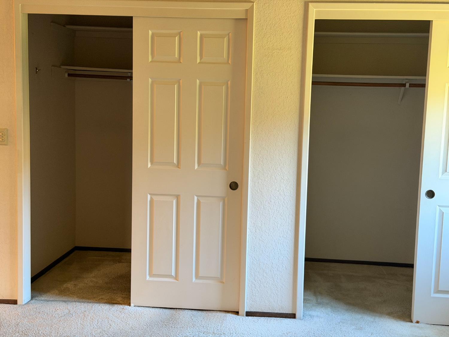 575 Amberina Dr, Patterson, CA 95363