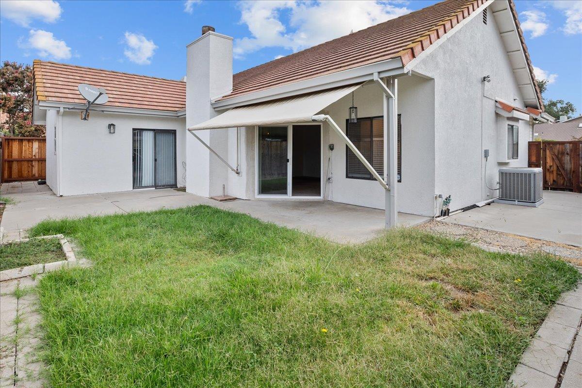 409 Montrose Ct, Modesto, CA 95355