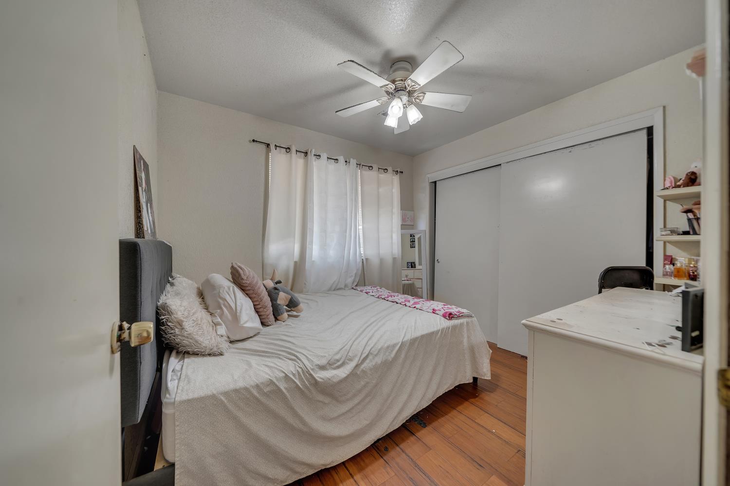 3304 WAYNESBORO Ct, Ceres, CA 95307