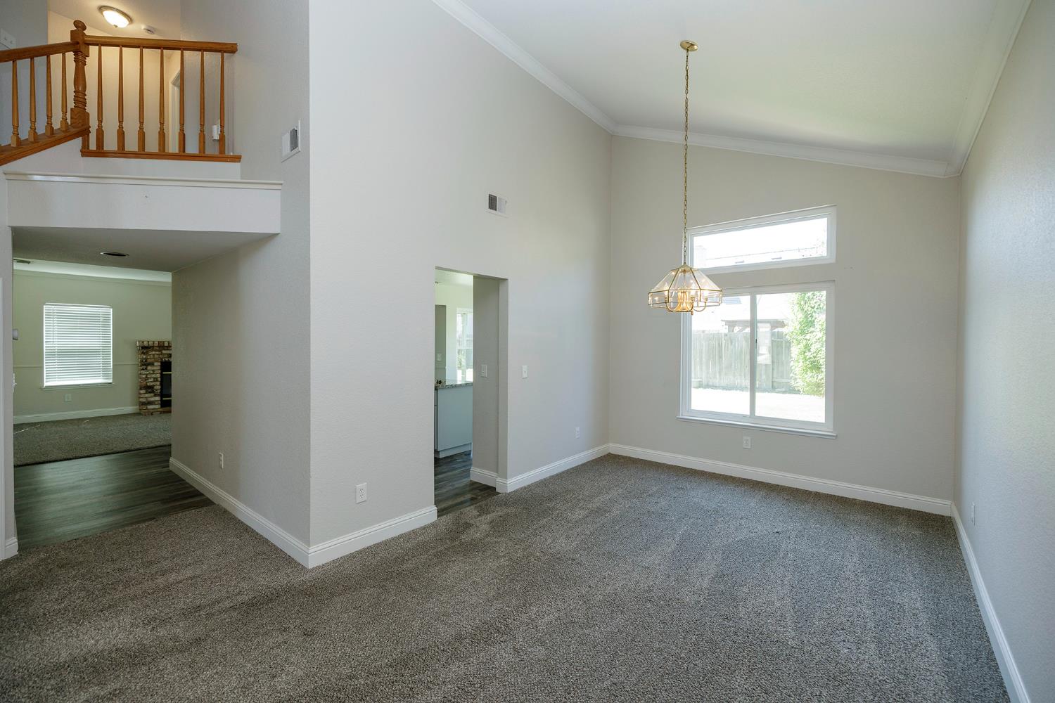 1513 Ullrey Ave, Escalon, CA 95320