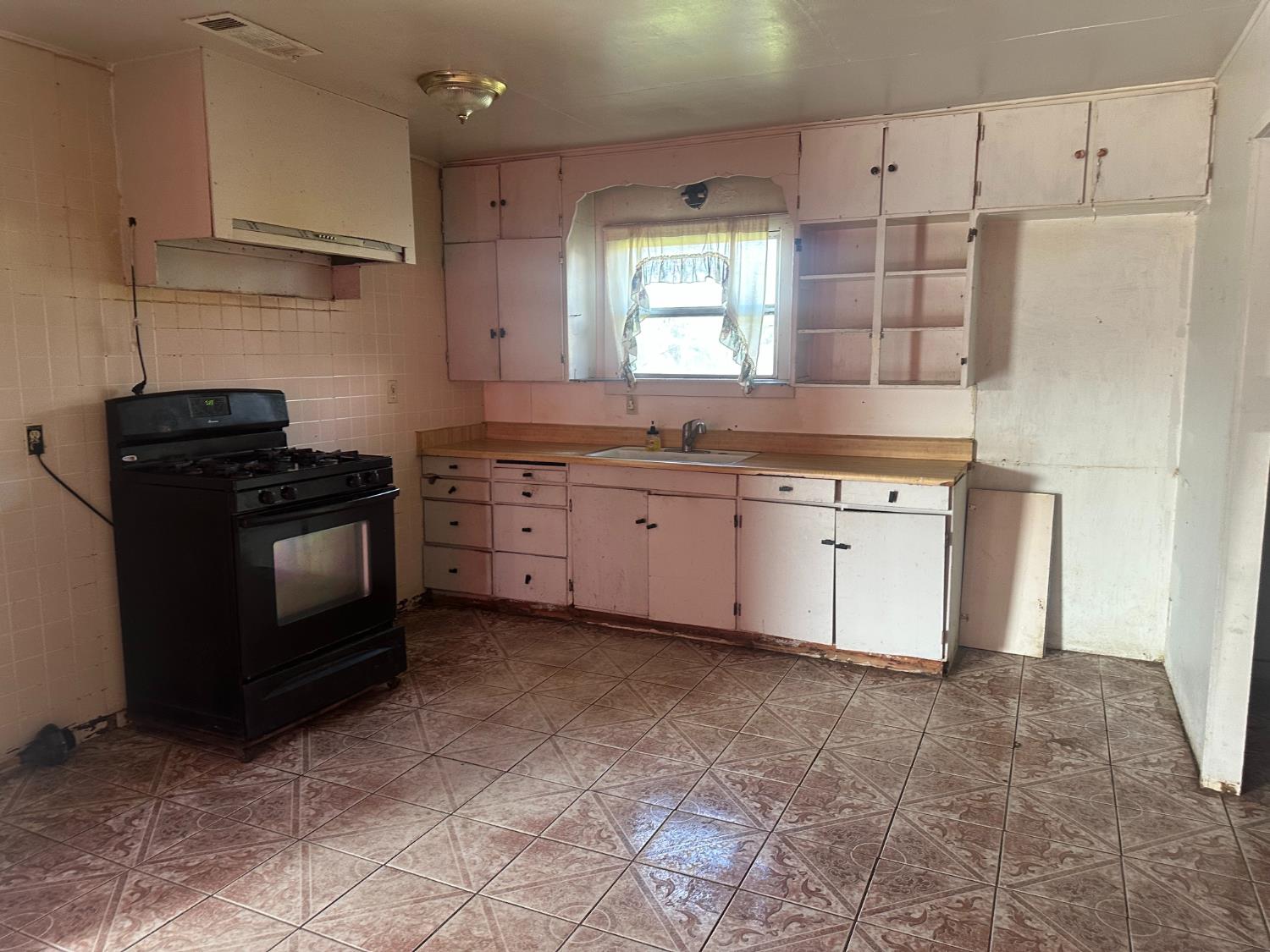 7900 Myrtle Ave, Winton, CA 95388