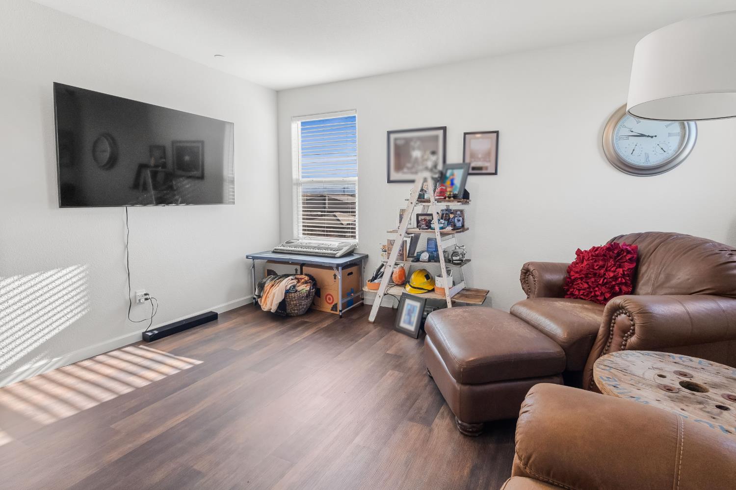 139 Sterling St, Los Banos, CA 93635