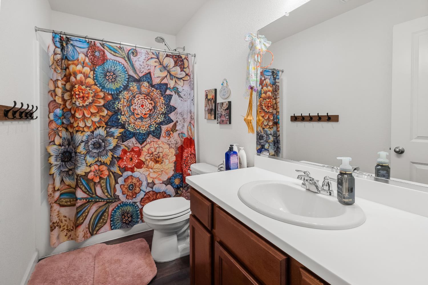 139 Sterling St, Los Banos, CA 93635