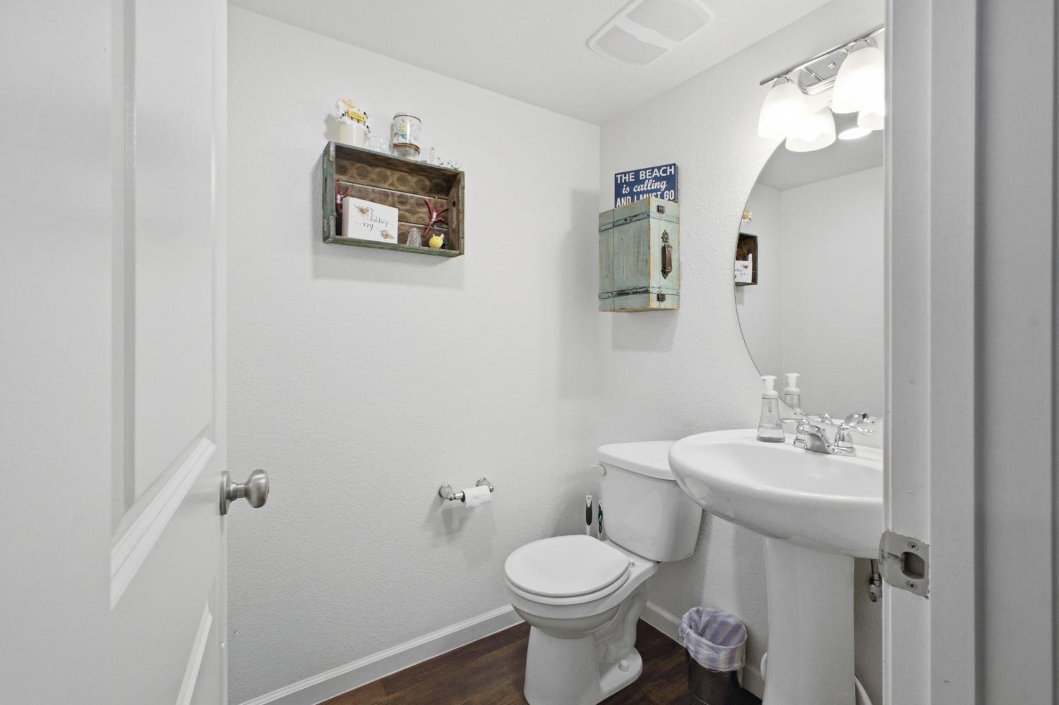 139 Sterling St, Los Banos, CA 93635