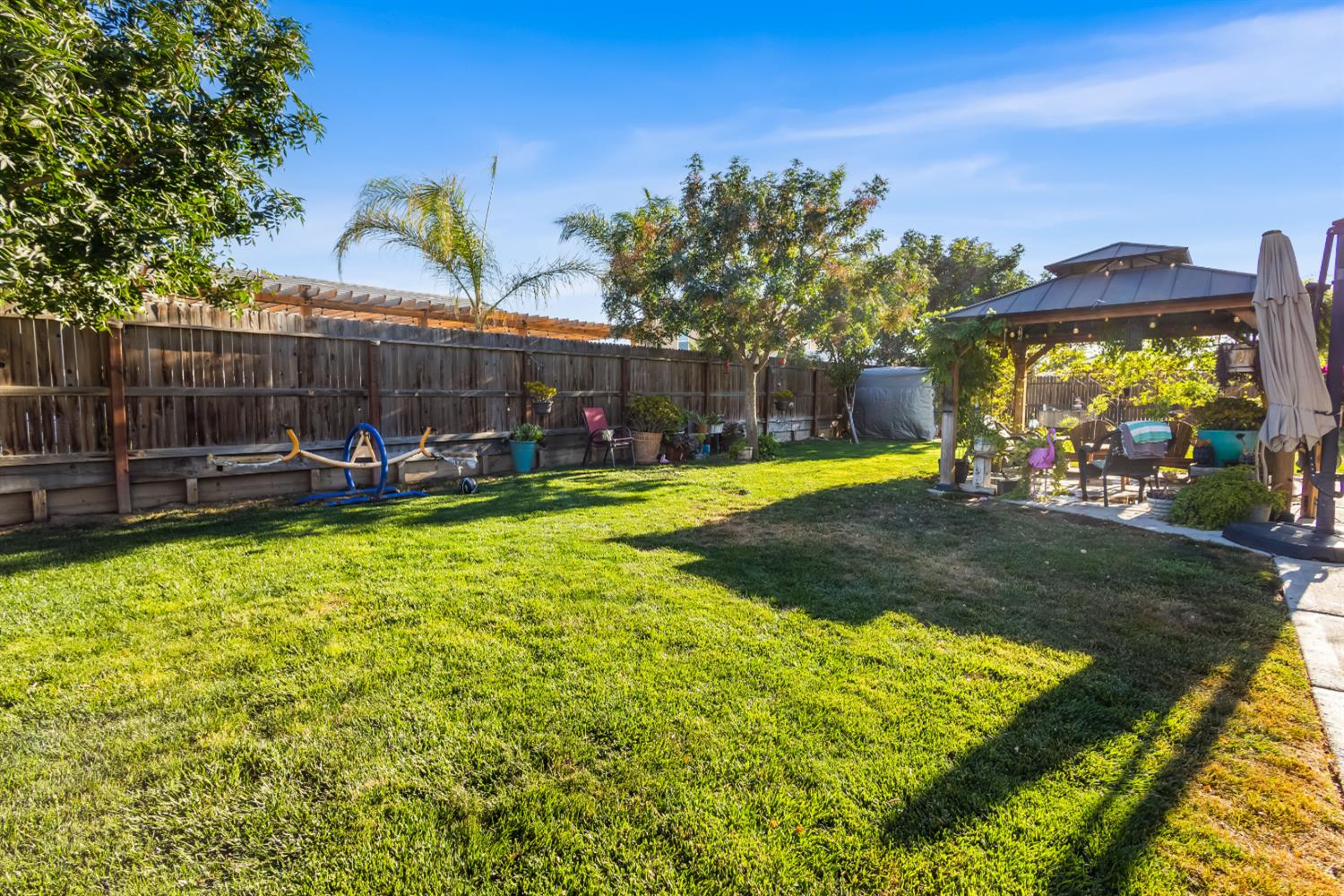 139 Sterling St, Los Banos, CA 93635